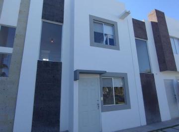 Casa de 2 habitaciones, El Marqués · Casa en Venta a 15 Min de Centro Sur Cerca de Parque Cimatario