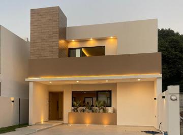 Casa · 182m² · 3 Recámaras · 2 Estacionamientos · Casa en Venta en Fraccionamiento Lomas del Dorado, Boca del Río