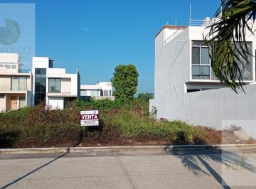 Terreno / Lote · 196m² · Terreno con Doble Acceso Diamante Venta Residencial Diamante
