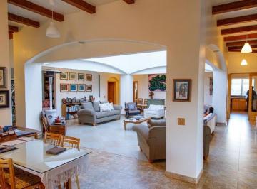 38d4cfa952b56cc801af2bbadb40cc7a1ece361aa60d5ee7fe2a2f0bf464bf91 · Casa con Viñedo en Valle de Guadalupe Quinta Estrella: Exclusividad, Sustentabil