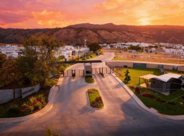Terreno / Lote , Tlajomulco de Zúñiga · Terreno Residencial en El Sur Fraccionamiento Monteza