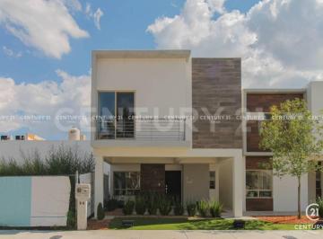 Casa · 156m² · 3 Recámaras · 1 Estacionamiento · Casa en Venta en Monteverde, Chihuahua, Chih