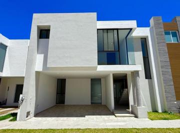 Casa de 4 habitaciones, Aguascalientes · Norponiente en St Charbel Nueva Hermosa y Amplia