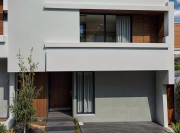 Casa de 3 habitaciones, El Marqués · Se Vende: Hermosa Residencia en Zibatá, Club de Golf