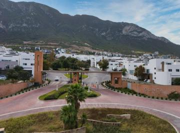 Casa de 3 habitaciones, Santa Catarina · Tu Nuevo Hogar Te Espera! Casa en Venta Olinca!