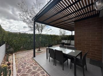 Casa en condominio de 3 habitaciones, Querétaro · Casa en Venta Condominio Brasas, Altozano, Querétaro