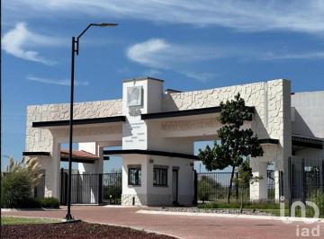 Terreno / Lote · 140m² · Venta - Ciudad Maderas Corregidora - Terreno Privada Premium Duna