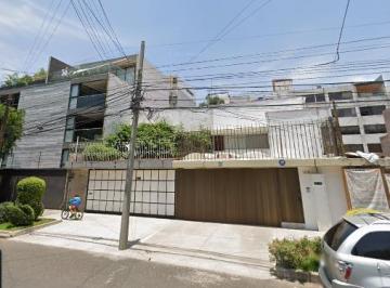 Casa · 200m² · 4 Recámaras · 2 Estacionamientos · Casa Enorme en Polanco, Miguel Hidalgo, en Remate
