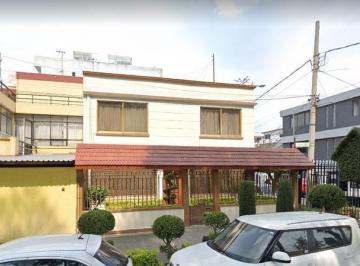 Casa · 265m² · 3 Recámaras · 2 Estacionamientos · Moderna Casa en Venta en La Baluena, Magnifico Remate Bancario!