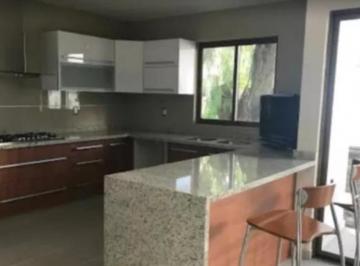 Casa · 122m² · 3 Recámaras · 2 Estacionamientos · Casa en Cuernavaca, en Condominio, Excelente Ubicación. Remate Bancario.
