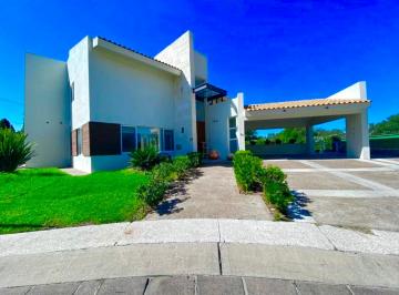 Casa de 4 habitaciones, Aguascalientes · Casas en Venta en Aguascalientes Norte en Rancho San Antonio Residencia de Lujo