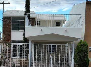 Casa de 3 habitaciones, Saltillo · Casa en Renta Al Norte en Colonia Jardines Coloniales en Venustiano Carranza