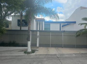 Casa , Zapopan · Excelente Residencia en Venta en Bugambilias en La Primera Seccion