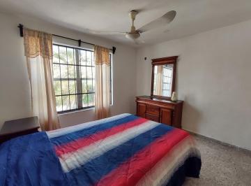 Casa · 4 Recámaras · 2 Estacionamientos · Casa 4 Recámaras en Venta Cancun Sm50