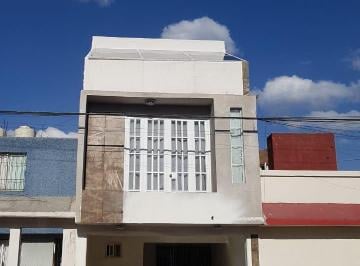 Casa de 3 habitaciones, Tultepec · Casa Sola en Privada