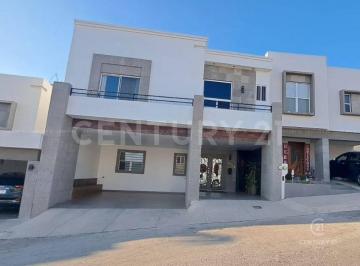 Casa · 315m² · 3 Recámaras · 3 Estacionamientos · Casa en Venta en Fraccionamiento Reserva del Parque Chihuahua, Chih.