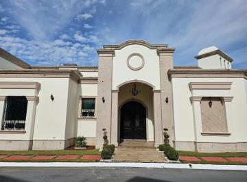 Casa de 3 habitaciones, Monterrey · Casa en Venta en Bosques de Valle Alto, Monterrey, N. L.