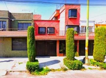 Casa de 4 habitaciones, Azcapotzalco · Se Vende Casa en La Nueva Santamaria Azcapotzalco