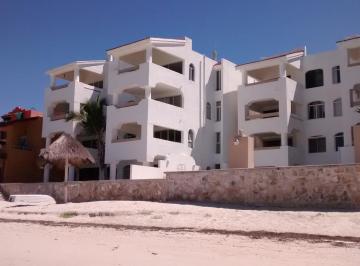 Departamento · 117m² · 3 Recámaras · 3 Estacionamientos · Departamento en Venta en Chicxulub Royal Beach