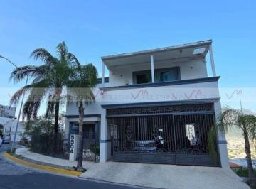 Casa de 3 habitaciones, Monterrey · Casa en Venta en Jardines del Paseo