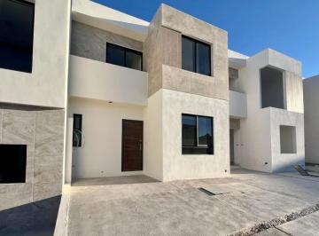 Casa en condominio · 130m² · 3 Recámaras · 2 Estacionamientos · PH - Fraccionamiento Zibatá