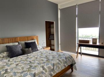 Departamento · 222m² · 3 Recámaras · 2 Estacionamientos · Departamento - Lomas de Juriquilla