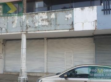 Local comercial · 130m² · Local en Ignacio de La Llave