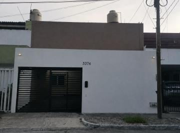 Casa de 3 habitaciones Venta MN 5,800,000 · ¡Oportunidad! Casa de Una Sola Planta en Excelente Ubicación en Arboledas!