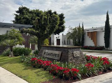 Casa en condominio de 3 habitaciones, Zapopan · Venta Residencia Condominio Cantares Solera 570