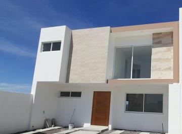 Casa de 3 habitaciones, Querétaro · Casa en Venta en Lomas del Marqués Qro