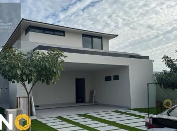 Casa · 398m² · 4 Recámaras · 2 Estacionamientos · Casa en Venta en La Primavera Culiacán