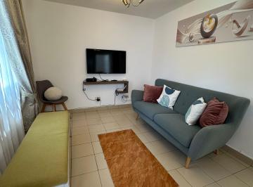Casa en condominio de 3 habitaciones, Querétaro · Casa Amueblada en Renta | 3 Recámaras + 2 Estacionamientos + Seguridad 24/7 a Min del Tec de Mty