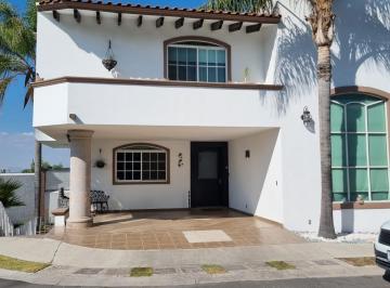 Casa de 3 habitaciones, Querétaro · Casa Vta Centro Sur Claustros de La Corregidora Frente Chedraui Select