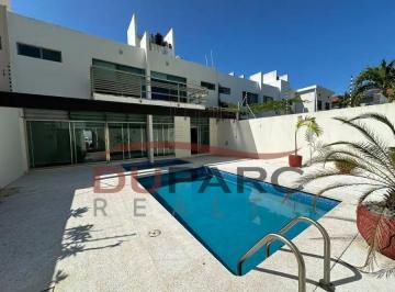 Casa de 3 habitaciones, Carmen · Casa de 3 Recamaras en Renta, Col. Miami