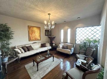 Casa · 360m² · 3 Recámaras · 2 Estacionamientos · Casa en Venta en Colinas de San Jeronimo, Monterrey