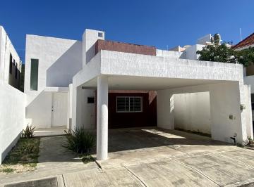 Oficina de 3 habitaciones, Mérida · Oficina en Renta en Colonia Altabrisa, a 2 Cuadras de La Av República de Corea.