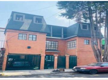 Casa de 4 habitaciones, Coyoacán · Se Vende Casa en Ciudad Jardin Coyoacan