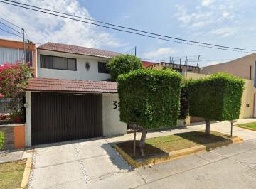 Casa de 3 habitaciones, Naucalpan de Juárez · Casa en Venta en Fernando Montes de Oca Cd Satelite Naucalpan
