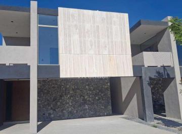 c743b7d35f0e05021697ef814aa1dc8a83c982b447c6ef62ad1a567cb49300d9 · Casa con Habitación en Pb, Fracc. Casa de Piedra
