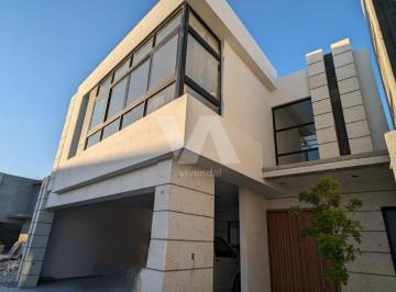 ee57f9572bf3adeba8cade4b4c70bfff02fa1fc592c48f36e3cff314ca4e45d5 · Estrena Esta Moderna Casa en Fracc. La Escondida