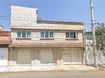Casa de 6 habitaciones, Toluca · Casa en Venta en Gral Abelardo Rodriguez Moderna de La Cruz Toluca de Lerdo