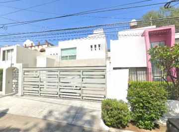 Casa de 5 habitaciones, Guadalajara · Casa en Venta en Antonio Valeriano Chapalita Guadalajara