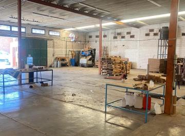 Bodega comercial , Saltillo · Se Renta Bodega en La Salle