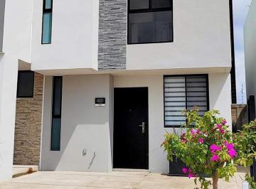 Fachada · Casa en Venta Rumbo Punta del Este