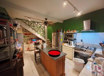 Casa · 113m² · 7 Recámaras · 1 Estacionamiento · Casa Sola Clavel, Colonia Satélite, Cuernavaca, Morelos