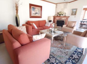 Casa de 4 habitaciones, Tlalpan · Venta Casa con Amplio Jardin en Parque del Pedregal, Tlalpan