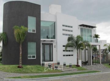 96906fb8eda85d07ab2bd45b6c36e9bfe518da3012da1d5e969e3b954df99349 · Casa en Venta en Cluster 999, Lomas de Angelópolis
