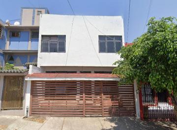 Casa de 4 habitaciones, Guadalajara · Casa en Venta en Isla Madeira Jardines de La Cruz Guadalajara Jalisco