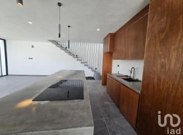 Casa · 178m² · 3 Recámaras · 2 Estacionamientos · Casa en Venta Al Norte de Merida Yucatan