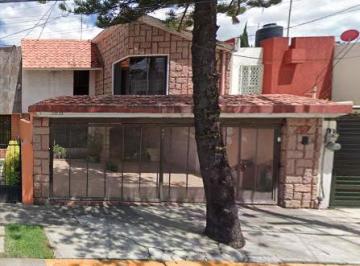 Casa de 4 habitaciones, Cuautitlán Izcalli · Hermosa Casa en Remate, Calle Oyameles, Arcos de Alba, Cuautitlán Izcalli.